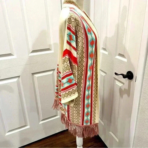 Ceny open front cardigan with southwest, Aztec, western print with fring…❤️ - Picture 5 of 6